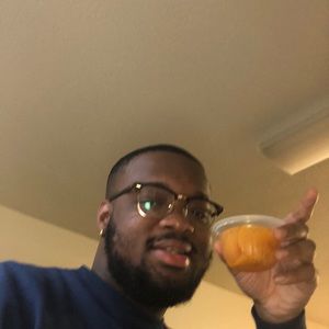 Meet your Posher, Thomas